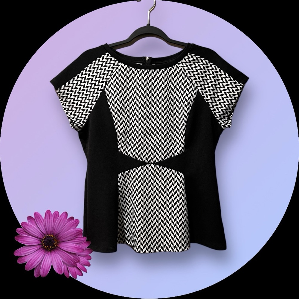 Worthington Black & White Herringbone Top